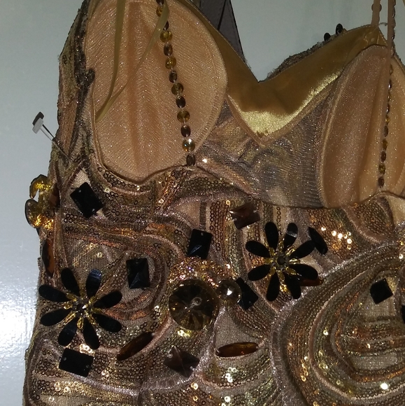 Dress - Picture 5 of 5